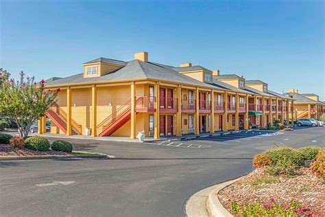 Top Hotels in Bessemer, AL from $71 .